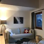 Apart-hotel La De L'ours 4*