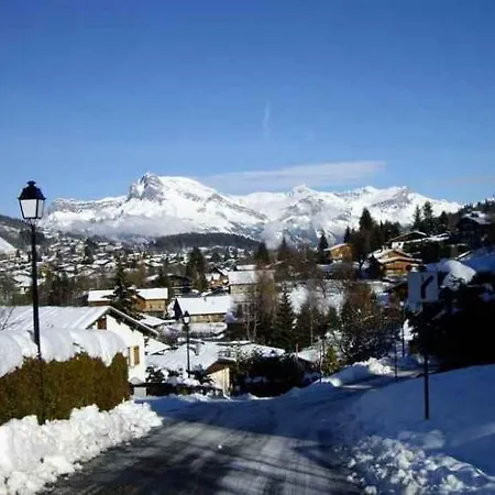Lejlighedshotel La De L'ours 4*