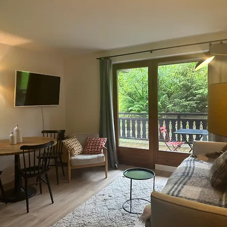 La De L'ours 4* メジェーヴ